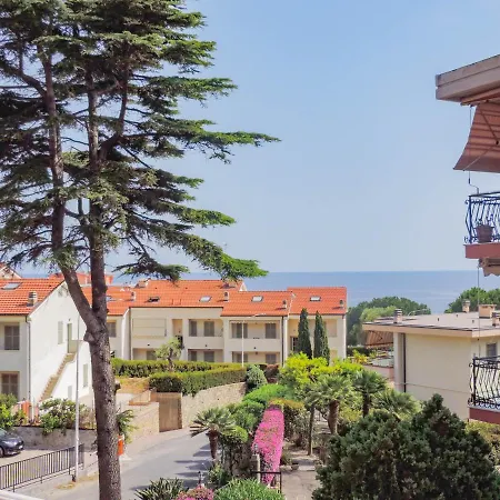 H11 Terrazzo Al Mare - - Spiagge * Riva Ligure