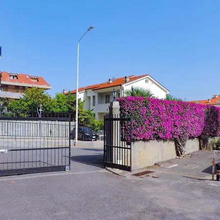 Apartamento H11 Terrazzo Al Mare - - Spiagge Riva Ligure